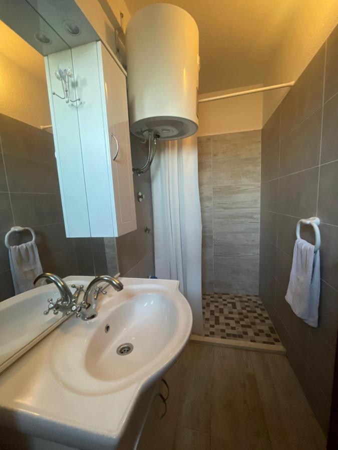 Studio Apartment Dona Trogir Exterior foto