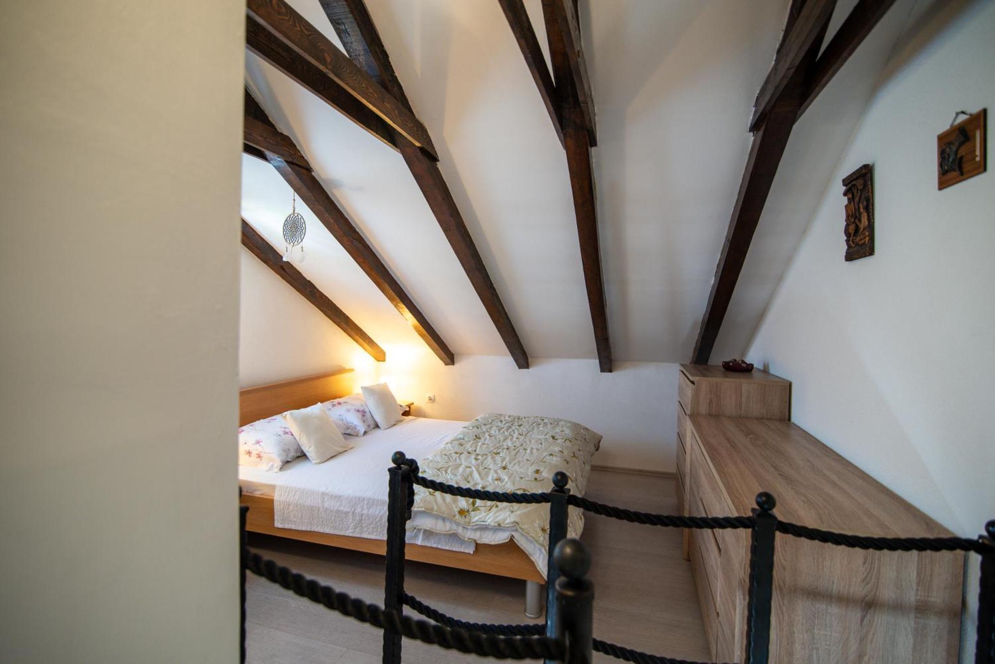 Studio Apartment Dona Trogir Exterior foto