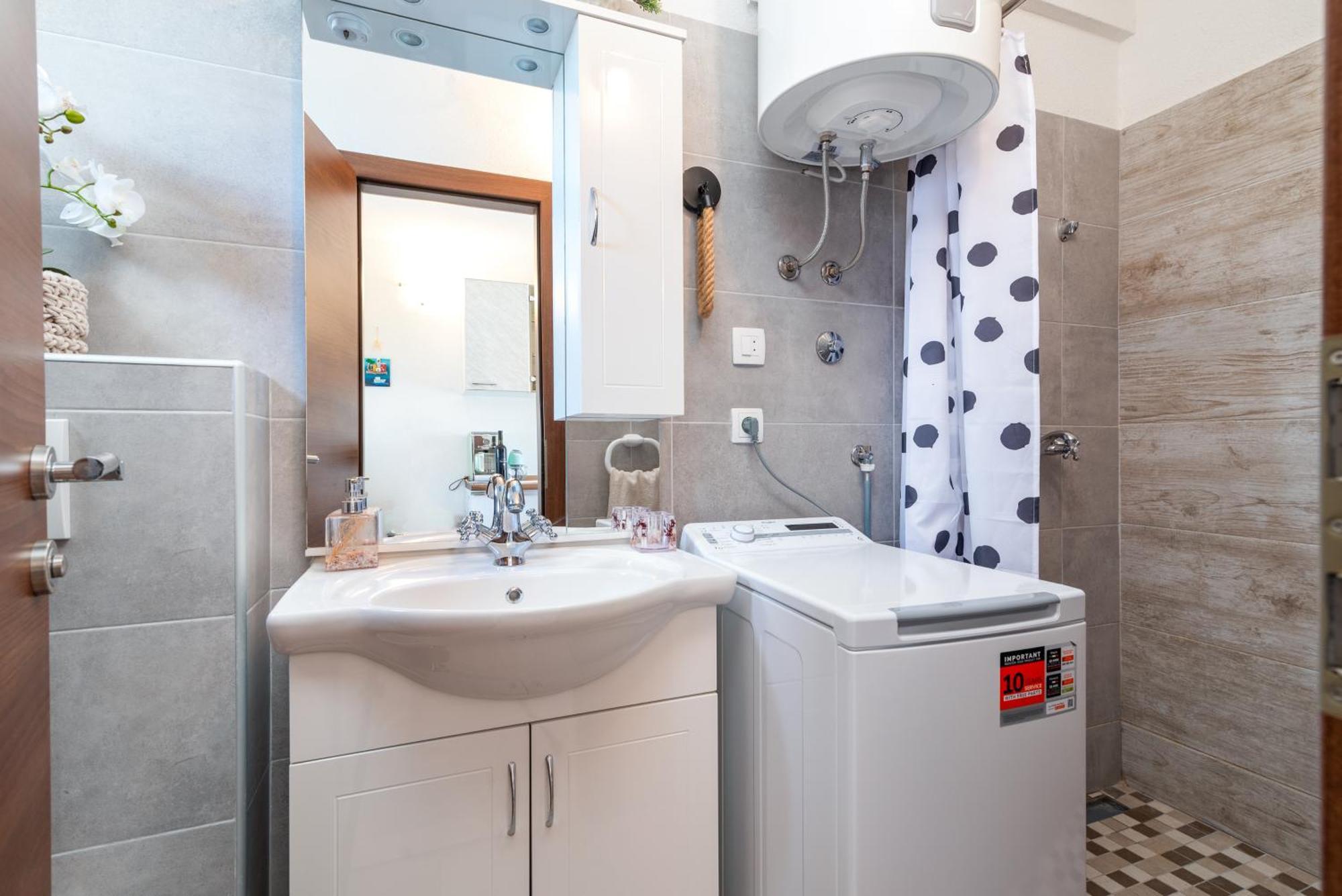 Studio Apartment Dona Trogir Exterior foto