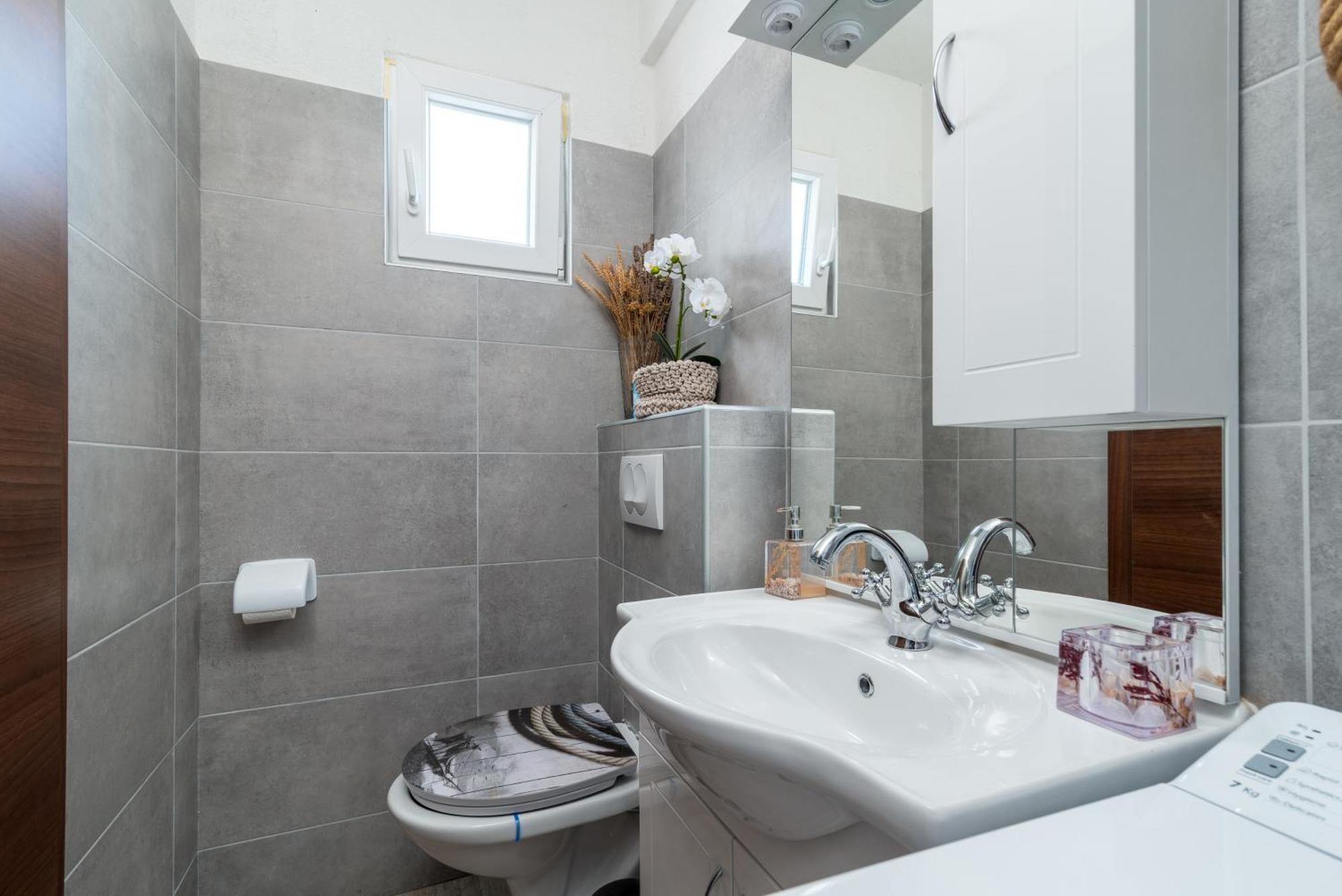 Studio Apartment Dona Trogir Exterior foto